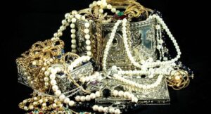 Protect jewelry and other valuables during a real estate open house
